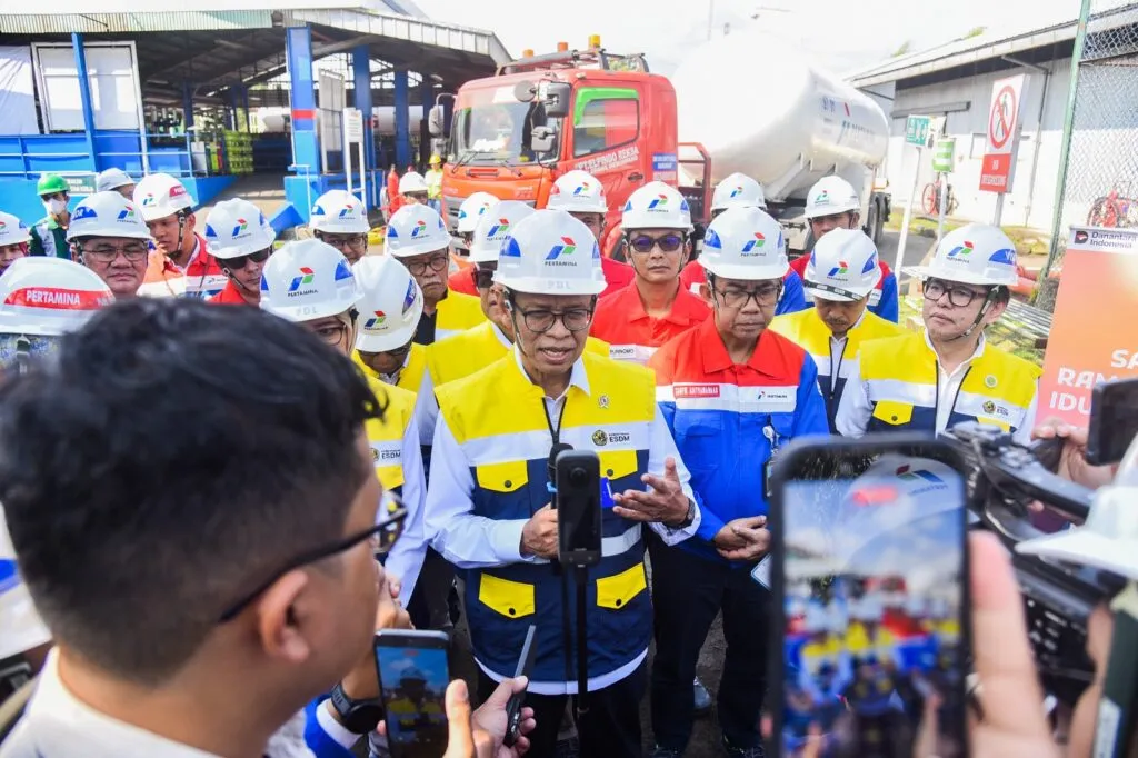 Pemerintah Evaluasi Penggunaan BBM dan Pertimbangkan WFH untuk Efisiensi Energi