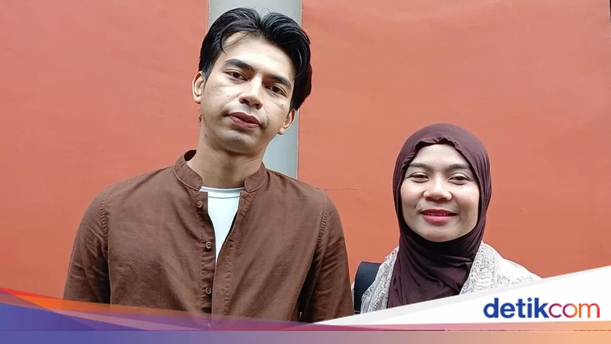 Kesibukan Dimas Baam Mengembangkan Usaha Donat Susu Bersama Pacar