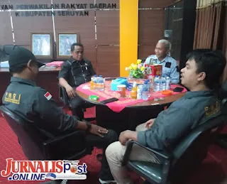 Wakil Ketua I DPRD Seruyan Ajak Pers Bersinergi Kawal Transparansi Pembangunan