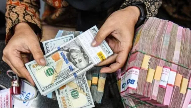 Purbaya: Rupiah Terkoreksi 0,3 Persen di Tengah Gejolak Geopolitik Global