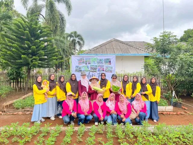 IKBI PTPN I Regional 7 Tinjau Program Rumah Sehat dan Kebun Gizi di Kebun Padang Pelawi