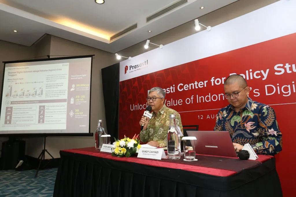Prasasti: Lonjakan Harga Minyak Akibat Konflik Timur Tengah Berisiko Jadi Guncangan Eksternal Besar bagi Ekonomi Indonesia