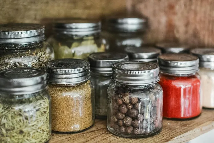 Foto: 12 Bumbu Rempah yang Disebut Wajib Ada di Rak Dapur