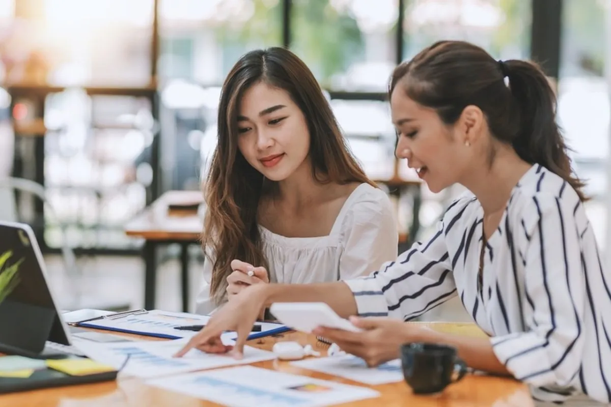 Prita Ghozie Tekankan Tujuan Finansial Realistis bagi Anak Muda, ShopeePay–SeaBank Rampungkan Program Literasi untuk Mahasiswa
