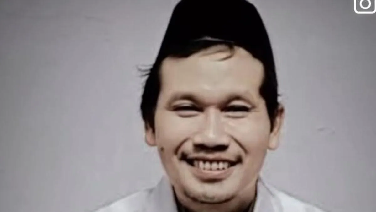 Gus Baha Tekankan Pentingnya Mengendalikan Diri dan Berdoa Saat Marah