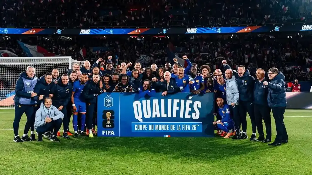 Prancis Dikabarkan Sepakat dengan Zidane, Deschamps Tetap Tangani Piala Dunia 2026
