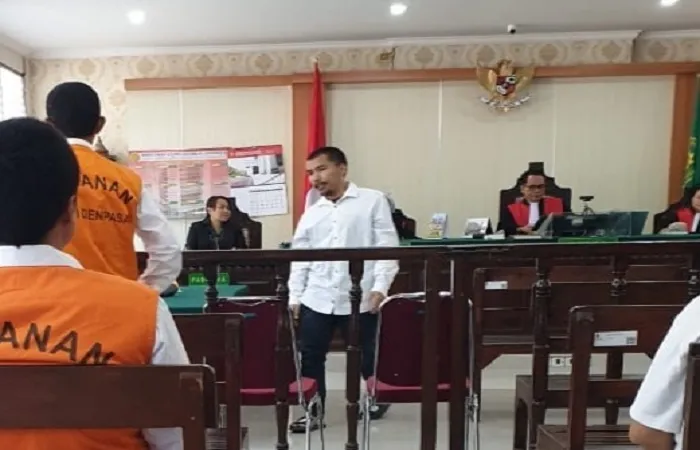 Pegawai Toko di Denpasar Didakwa Gelapkan 9 Ponsel, Diduga untuk Judi Online