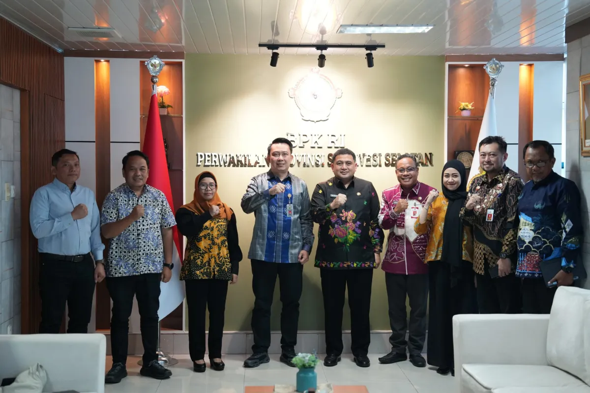 Makassar Jadi Daerah Pertama di Sulsel Serahkan LKPD 2025 ke BPK