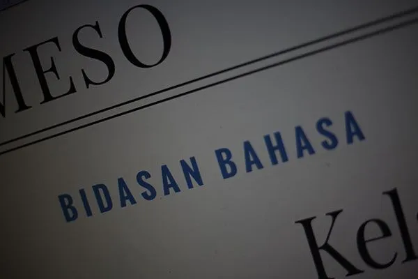 Perdebatan Analisis dan Analisa, dari Obrolan Talk Show hingga Acuan KBBI