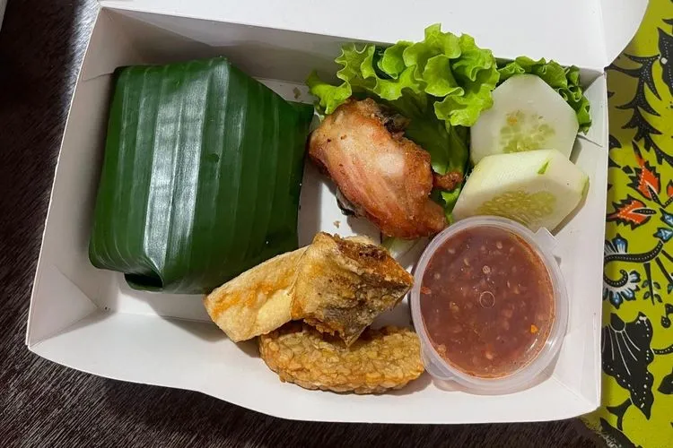 Nasi Tempong Banyuwangi Hadir sebagai Menu di Kereta Api