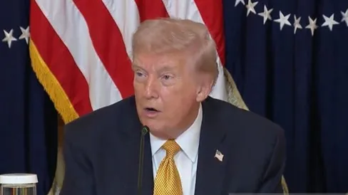 Trump: AS Akan Ambil Uranium yang Diperkaya Iran Jika Kesepakatan Tercapai, Ancam Lanjutkan Serangan Bila Diplomasi Gagal