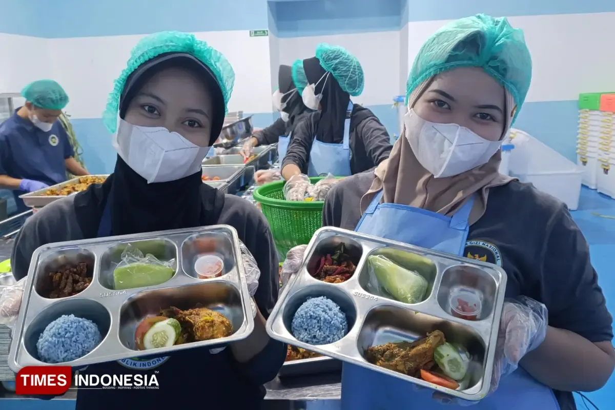 SPPG Karya Ayu Kota Banjar Sajikan Ayam Betutu untuk Menu Program Makan Bergizi Gratis