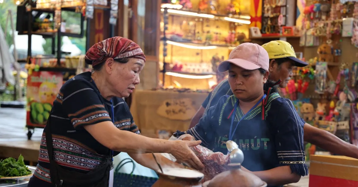 Kuliner Tradisional K’ho Jadi Jembatan Pertukaran Budaya di Lang Biang, Da Lat