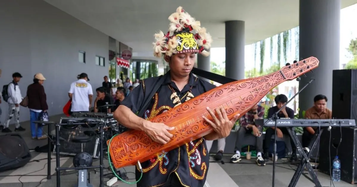 Simfoni Swara Nusantara Ramaikan Ruang Publik KIPP Nusantara dengan Musik dan Busana Kaltim