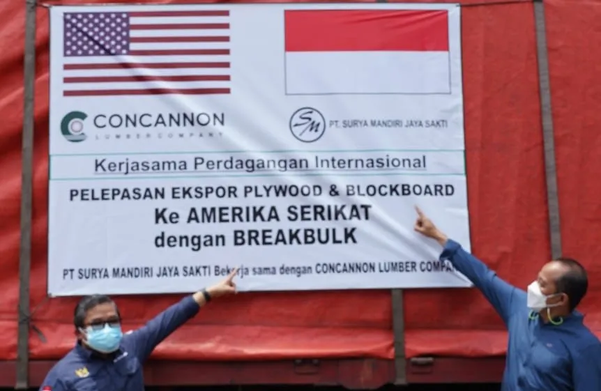 Tarif Baru AS untuk Produk China Buka Peluang Ekspor Indonesia, Tekstil dan Alas Kaki Jadi Andalan
