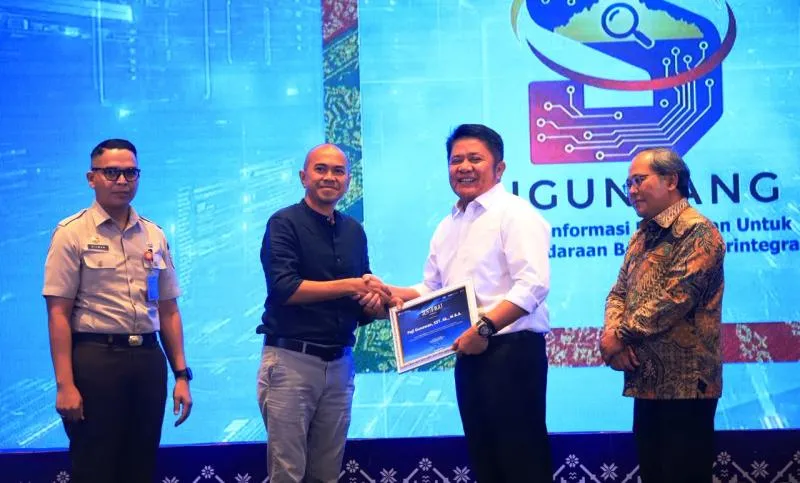 Pemprov Sumsel Luncurkan Aplikasi SIGUNTANG untuk Optimalkan Penagihan Pajak Kendaraan
