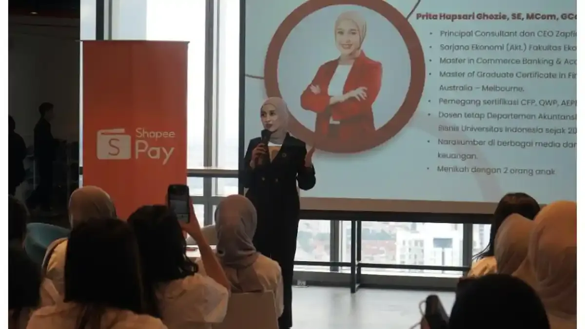 36 Mahasiswa Lintas Kampus Rampungkan Program Literasi Finansial SPARK