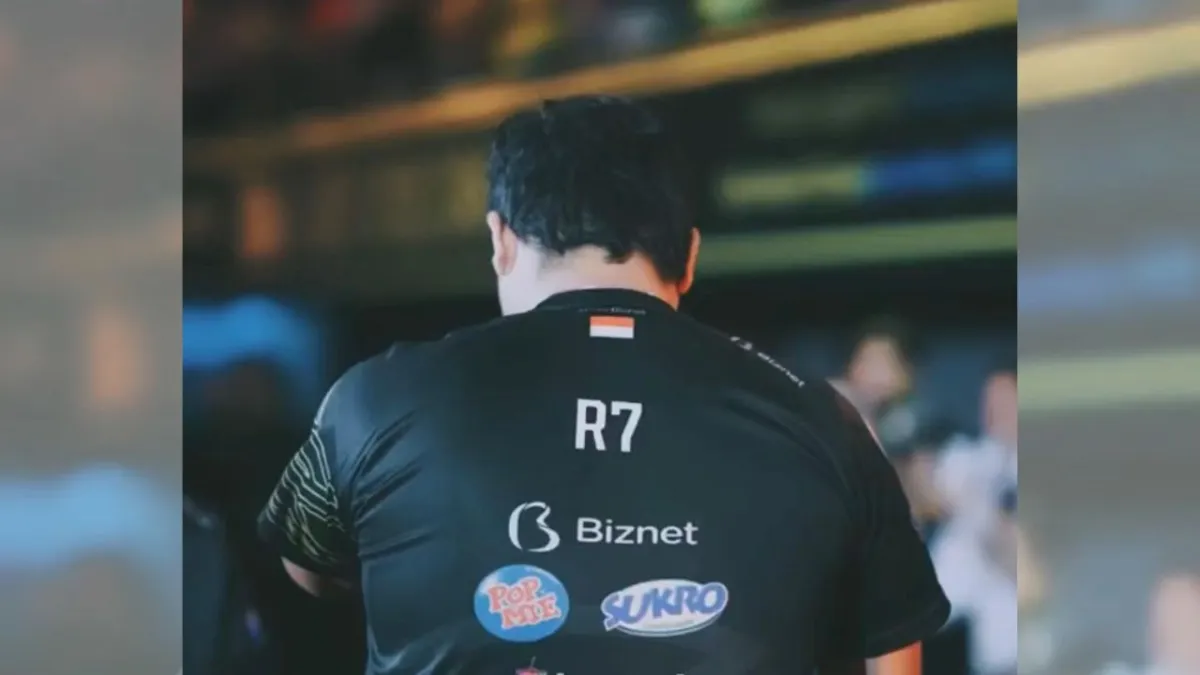 R7 Rehat Sementara dari RRQ Hoshi Jelang MPL ID Season 11, Cedera Tangan Jadi Alasan