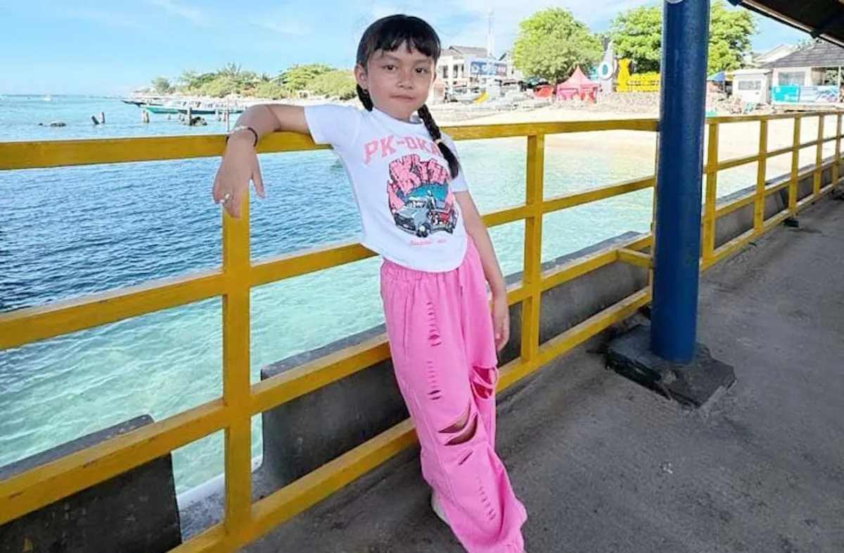 Agus Dhukun Bangga, Shelyn Adlyani Hendroharto Tunjukkan Bakat Musik Sejak Dini