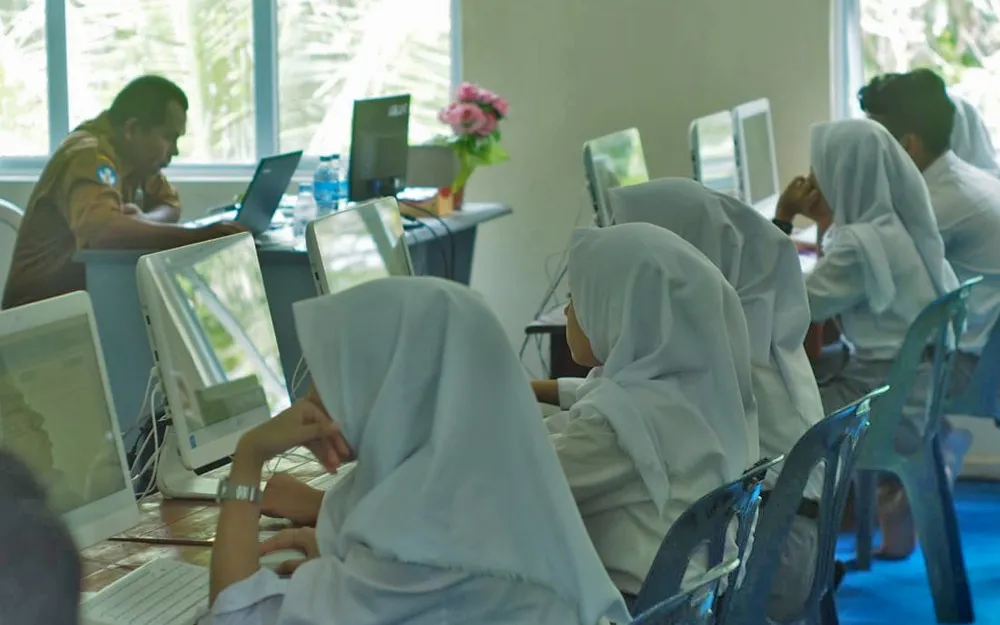 Pemerintah Tegaskan Belajar Tatap Muka Tetap Berjalan, Sekolah Online Dibatalkan Saat Krisis Global
