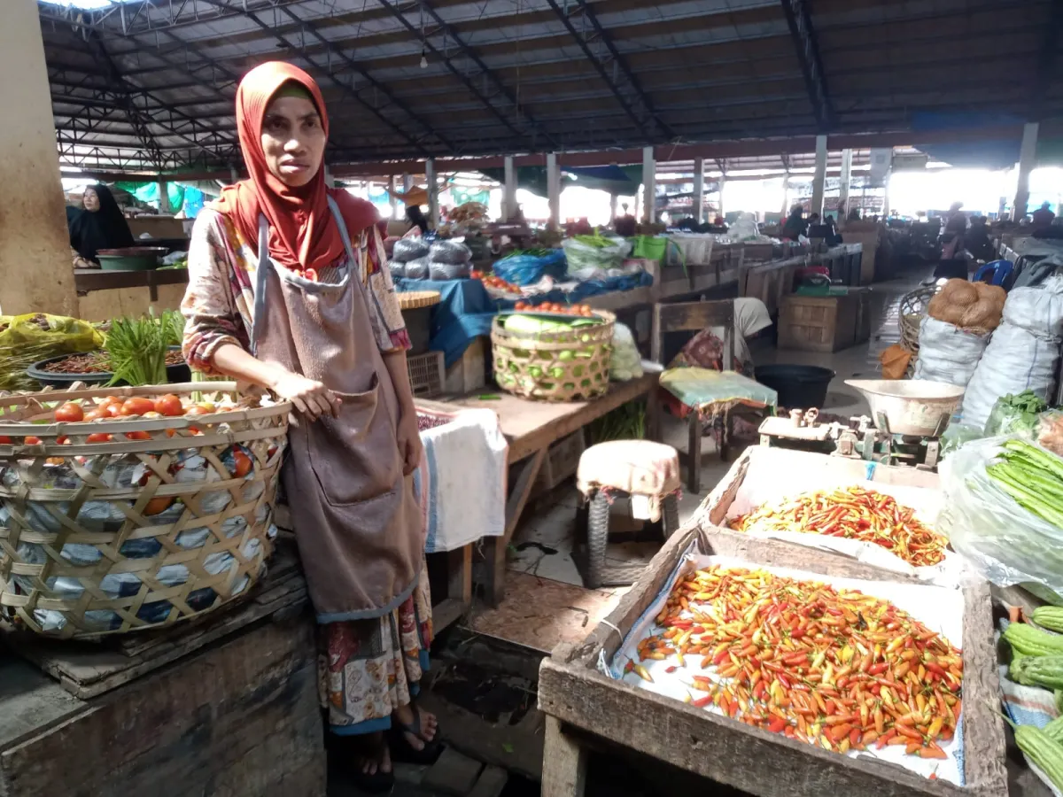 Jelang Iduladha, Harga Bumbu Dapur di Pasar Mandalika Berfluktuasi karena Stok