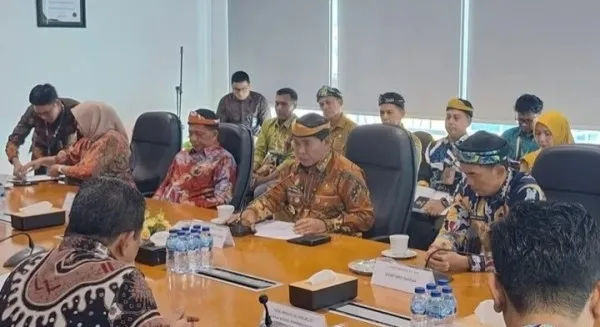 Pemprov Kaltara Serahkan LKPD 2025 ke BPK, DPRD Tekankan Akuntabilitas dan Transparansi