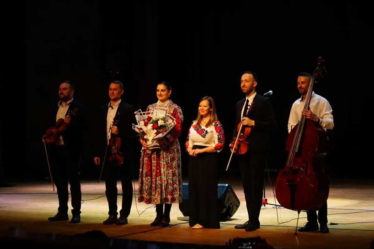 Konser Musik Folklor Hungaria di Surabaya Jadi Wadah Diplomasi Budaya