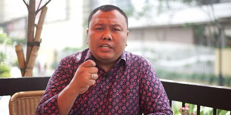 Hendri Satrio: Analisis Pengamat Jangan Diperlakukan Seperti Horoskop