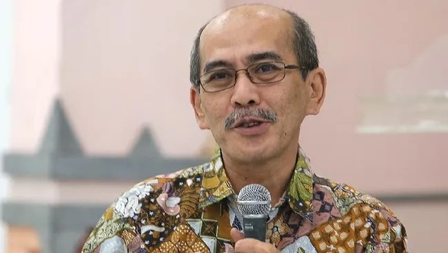 Ekonom Senior Faisal Basri Meninggal Dunia pada Usia 65 Tahun