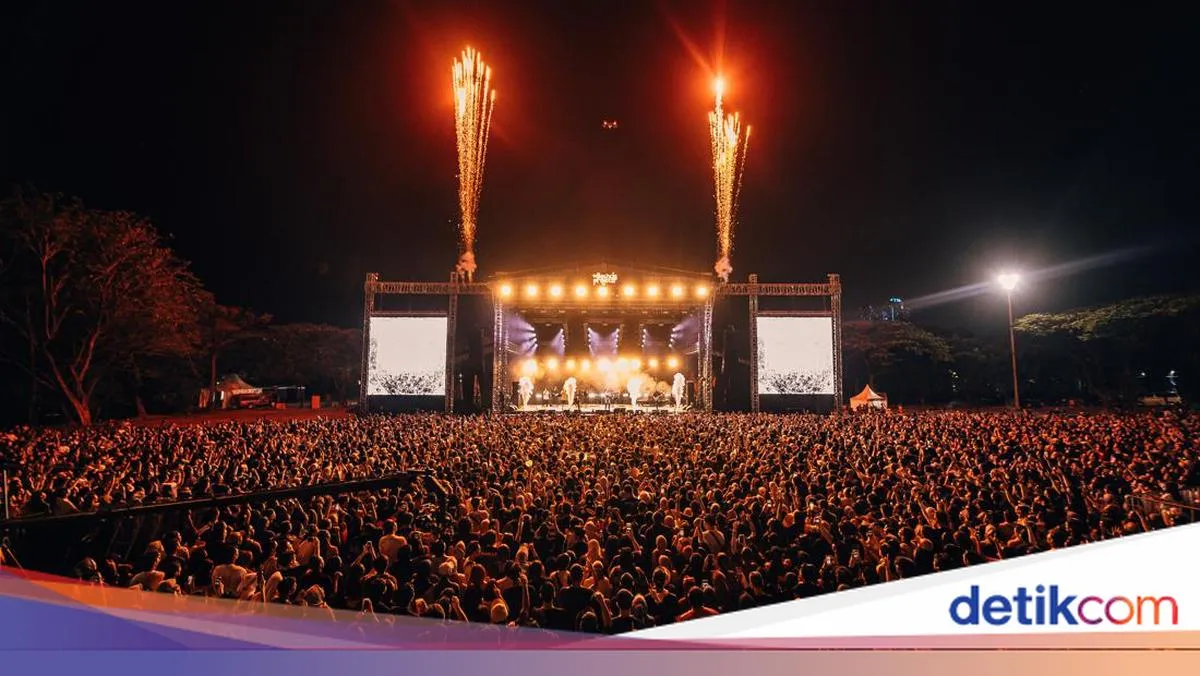 Iwan Fals Catat Rekor Penonton Konser Terbanyak di Indonesia, Bukan Coldplay