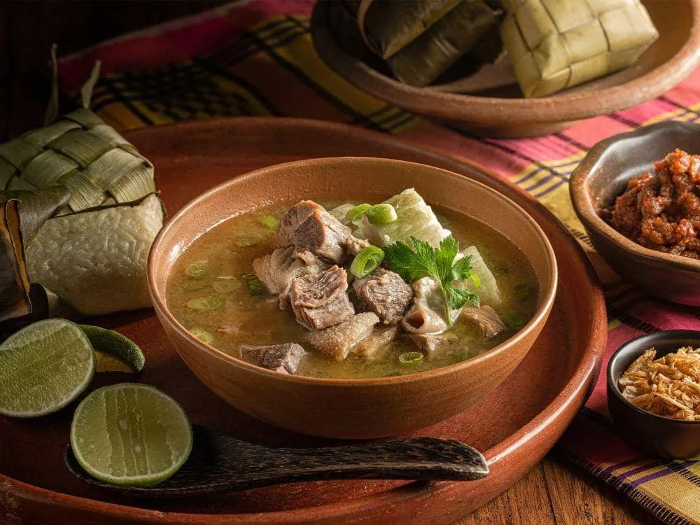 Sembilan Kosakata Kuliner Khas Sulawesi Selatan yang Tercatat di KBBI, dari Rontok hingga Kapurung