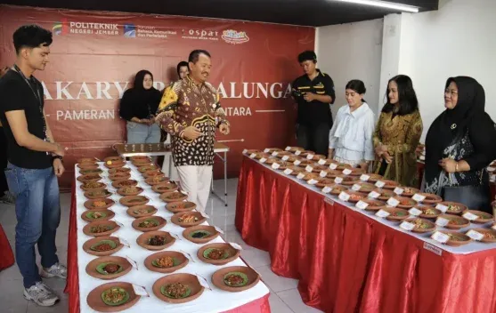 Festival Kuliner Pandalungan Polije Tampilkan 100 Lebih Varian Sambal Nusantara di Jember