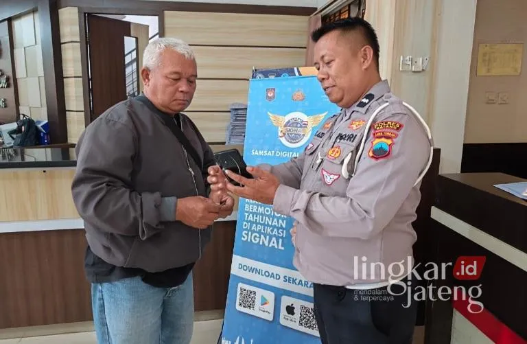 Bayar Pajak Tahunan Kendaraan Pelat Batang Kini Bisa Lewat Aplikasi Signal, Tanpa Antre di Samsat