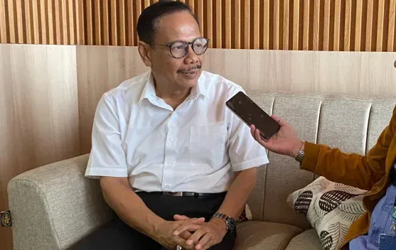 Pengamat: Fluktuasi Harga Emas Mengikuti Dinamika Ekonomi Global