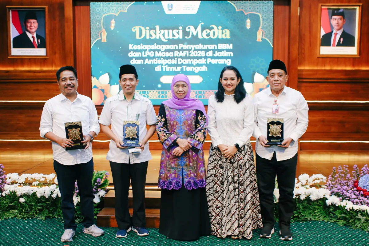 Silaturahmi di Grahadi, Pemprov Jatim Bahas Kesiapan BBM-LPG dan Antisipasi Dampak Global