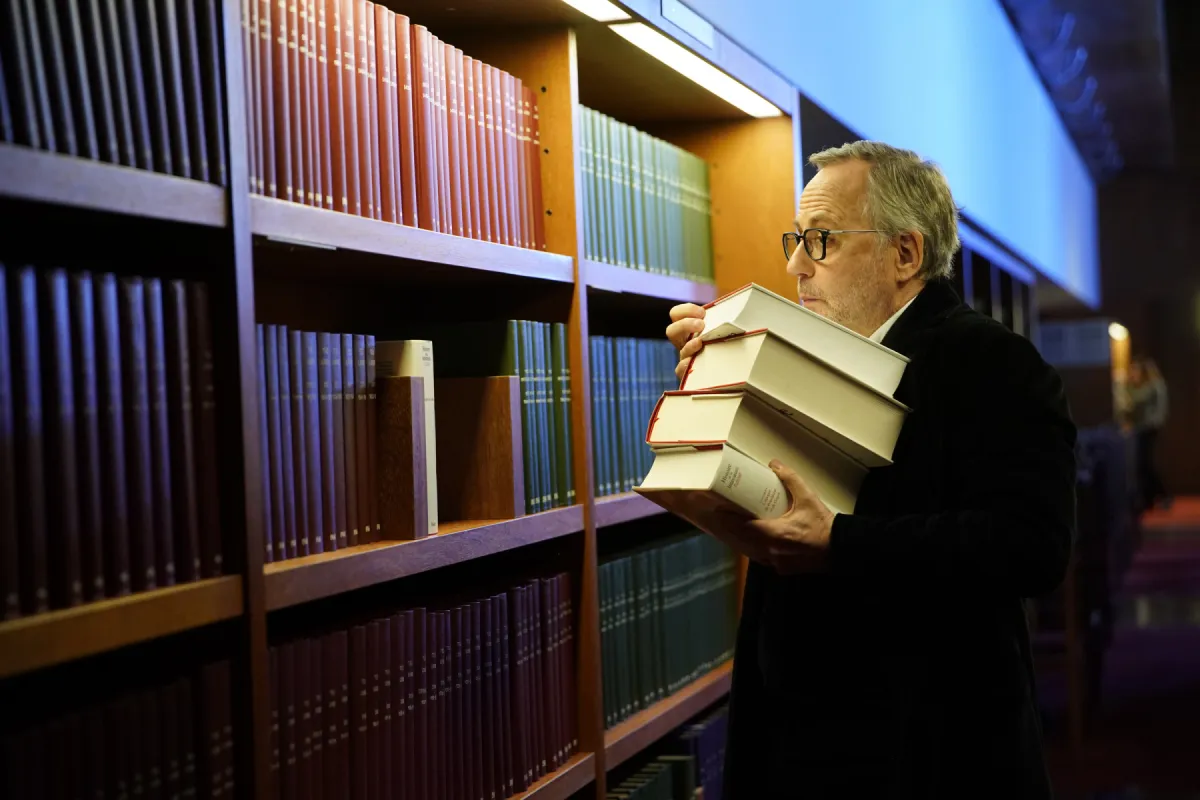 Jadwal Tayang di France 3 Diubah, “Le Mystère Henri Pick” Digantikan “Je vous trouve très beau”