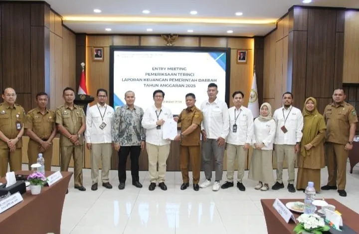 Pemkab Pasaman Serahkan LKPD 2025 ke BPK Sumbar, Tekankan Transparansi dan Akuntabilitas