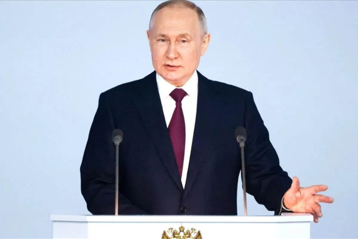 Putin Sampaikan Dukungan Deeskalasi ke Presiden Iran Pezeshkian di Tengah Ketegangan Kawasan