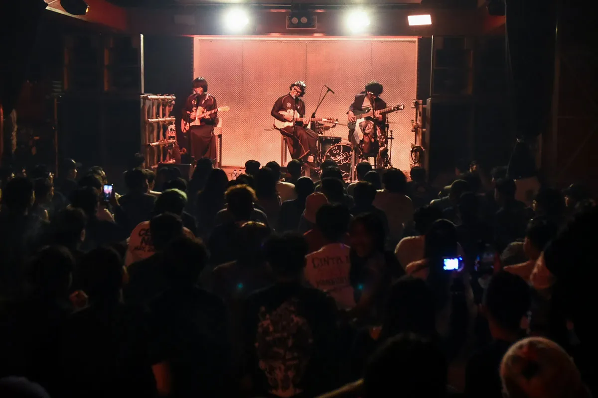Krapela, Eksperimen Ruang Konser Mini di Blok M