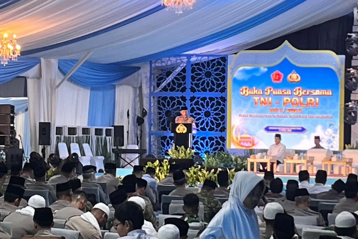 Kapolri Jelaskan Alasan Prabowo Masuk Board of Peace dan Diplomasi Tarif Impor di Tengah Konflik Global