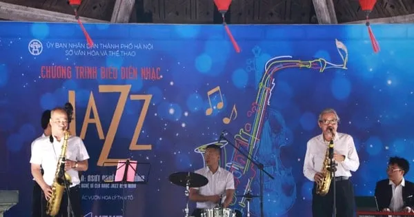 Musik Komunitas di Danau Hoan Kiem Dorong Apresiasi Seni dan Penguatan Budaya Ibu Kota