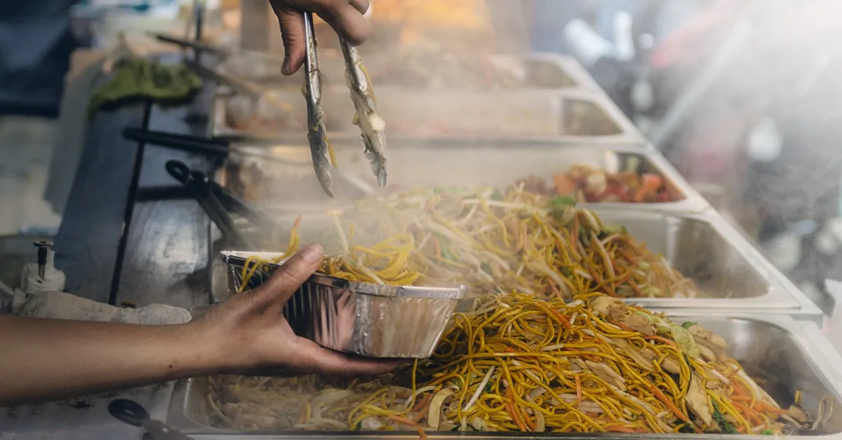 Tujuh Rekomendasi Street Food di Jakarta untuk Mengisi Akhir Pekan