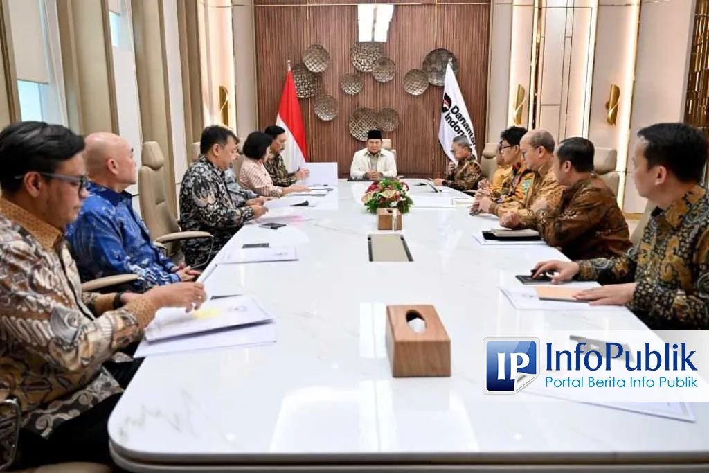 Presiden Prabowo Bahas Dampak Ekonomi Global dan Tekankan Percepatan Swasembada Energi