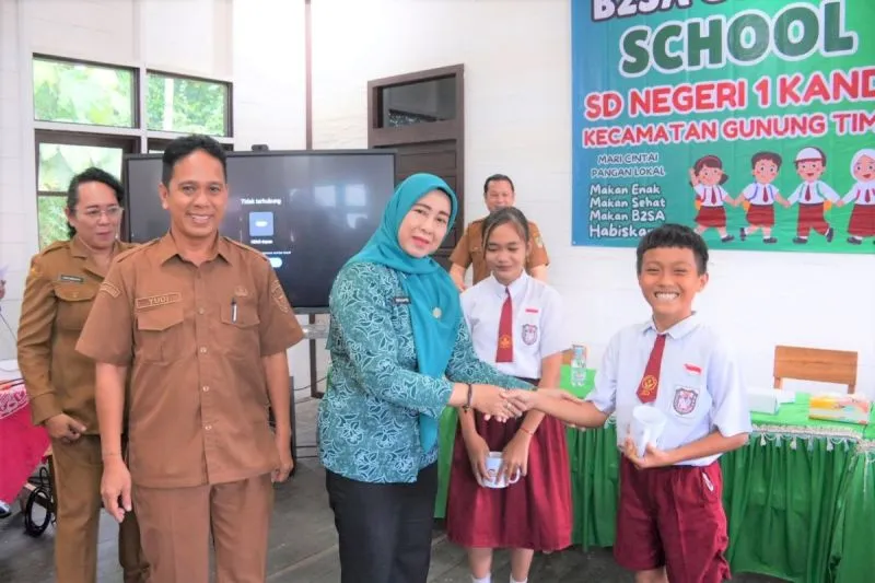 PKK Barito Utara Dukung Peningkatan Gizi Siswa Lewat Program B2SA Berbasis Pangan Lokal