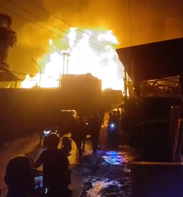 DPRD Soroti Tata Ruang Bekasi Usai Kebakaran SPBE Cimuning Dekat Permukiman