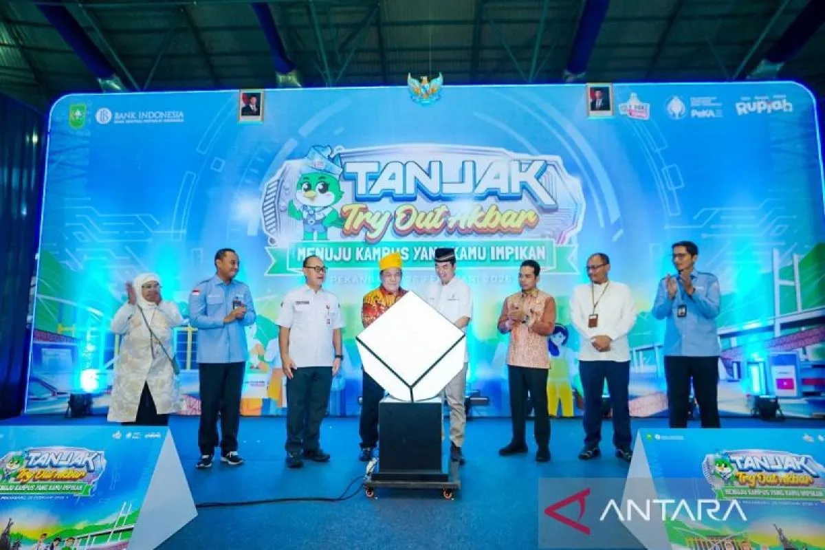 BI Riau Sinergikan Literasi Keuangan Digital dan Try Out SNBT dalam Peluncuran TANJAK 2026