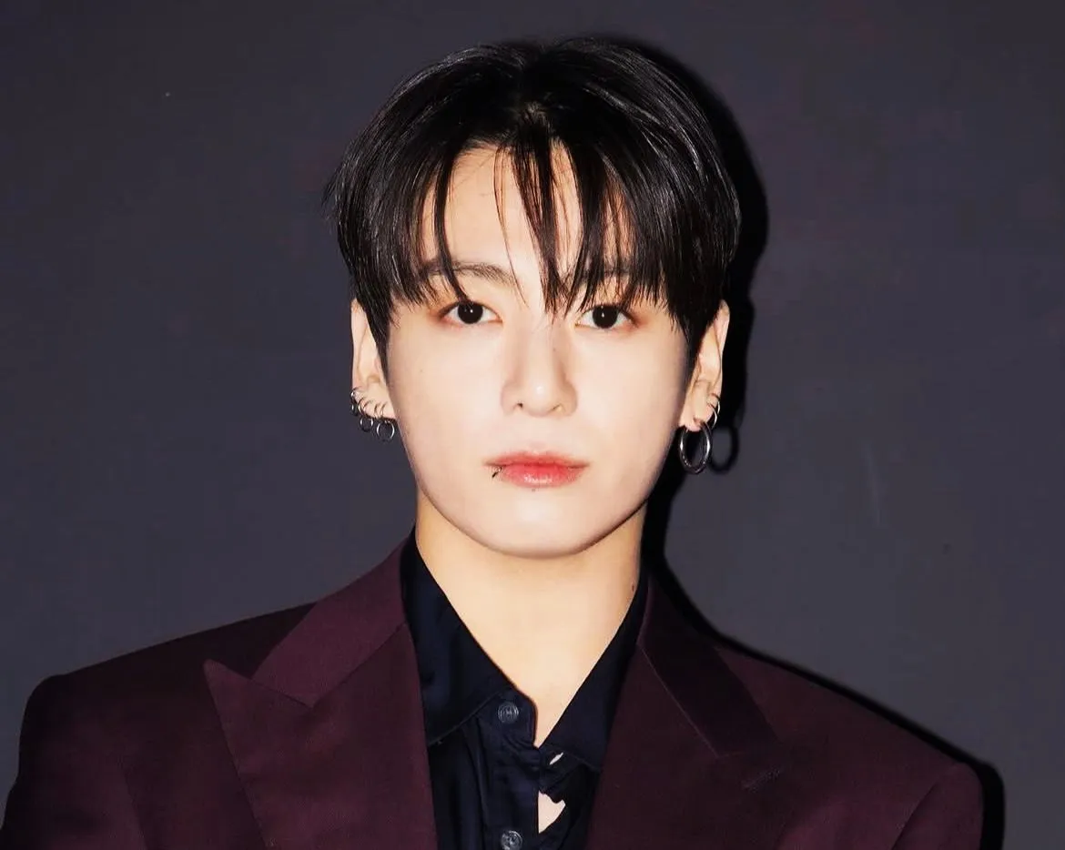 Fans Jungkook BTS dari Tiongkok Pasang Iklan Raksasa di Gwanghwamun Jelang Comeback BTS