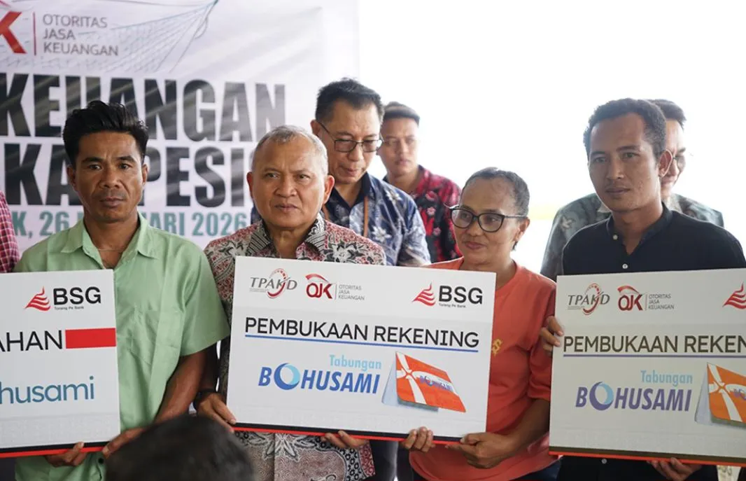 BSG, OJK, dan BRI Gelar Literasi Keuangan untuk Masyarakat Pesisir di Minahasa Utara