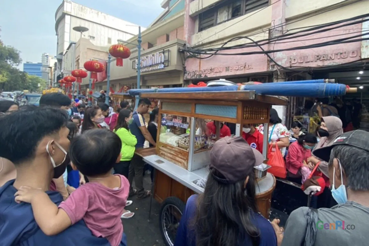 Empat Kuliner Halal yang Banyak Dicari di Pecinan Glodok, dari Bakso hingga Pempek