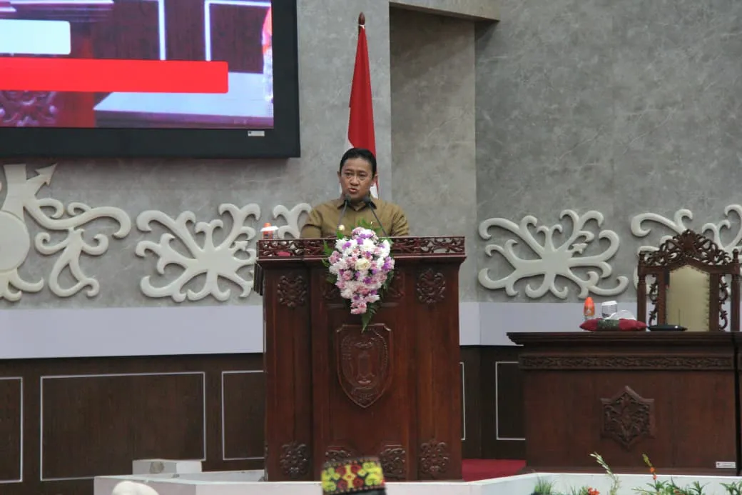 Wagub Kalteng Paparkan LKPj 2025 dalam Rapat Paripurna, Tekankan Transparansi dan Capaian Pembangunan
